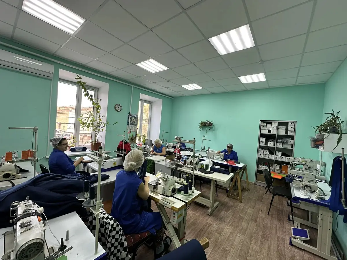 Работа швейного цеха КурскТекс